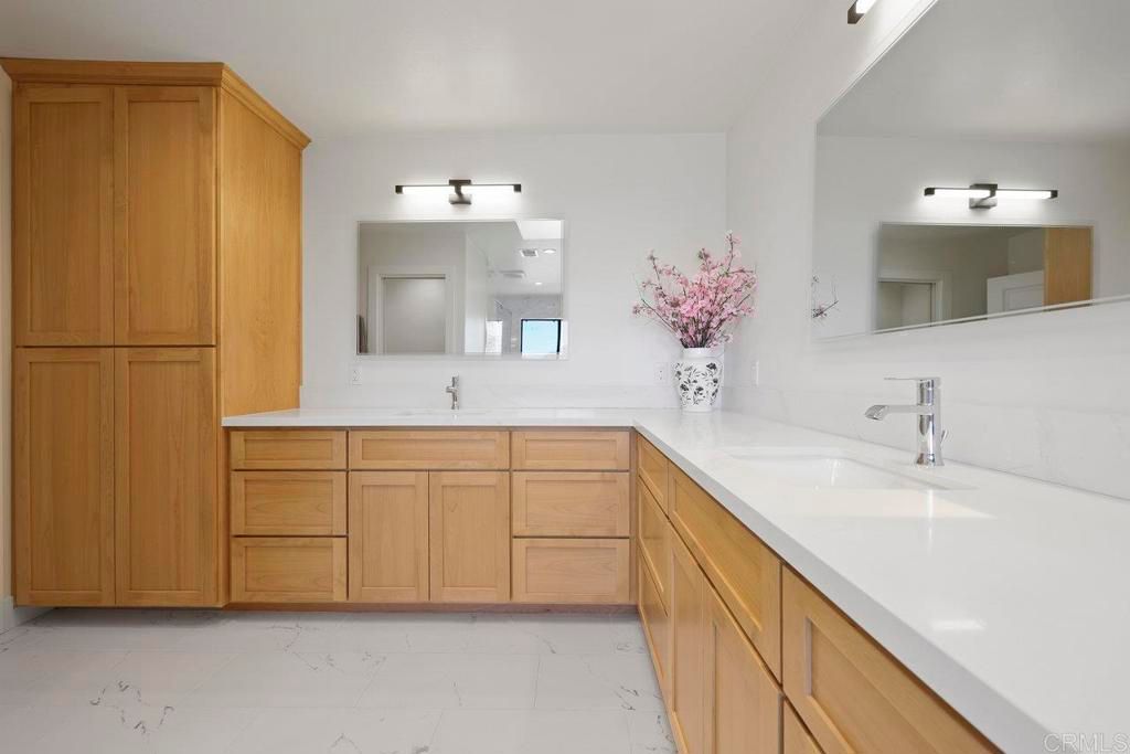 Bathroom, Dual Sink Vanities, Interior, Marble