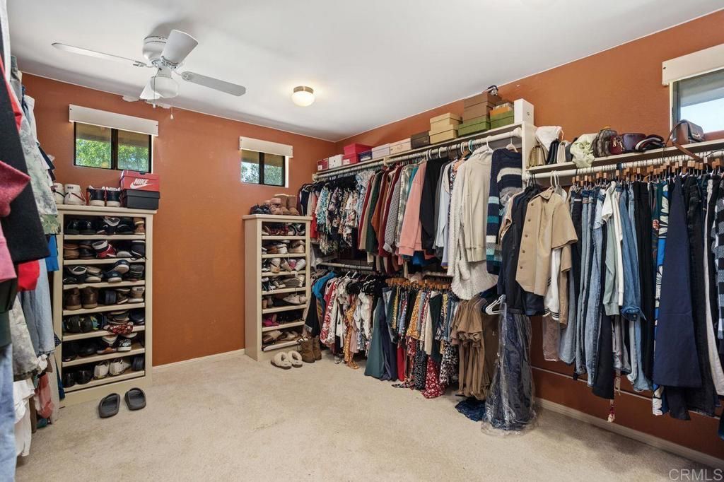 Interior, Walk-in Closets