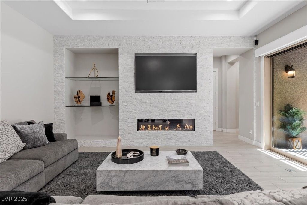 Fireplace, Interior, Living room