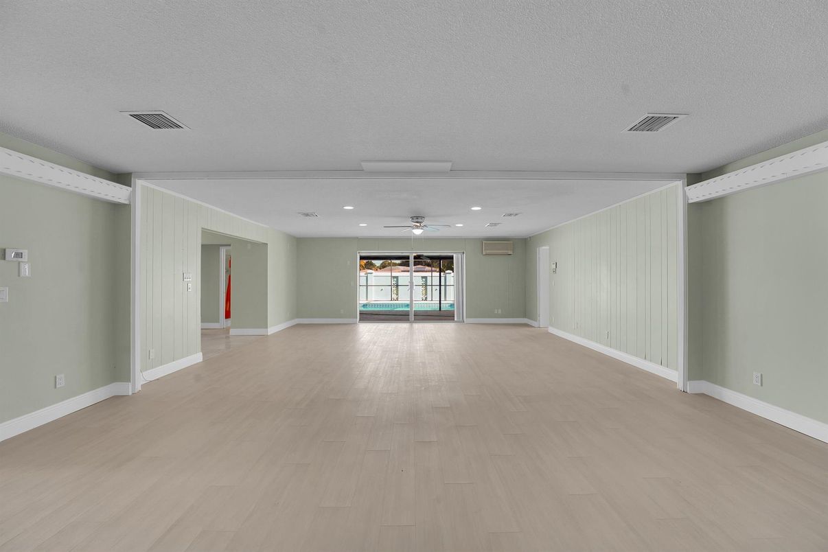 Empty room, Interior, Recessed Lighting, Wood Texture Flooring