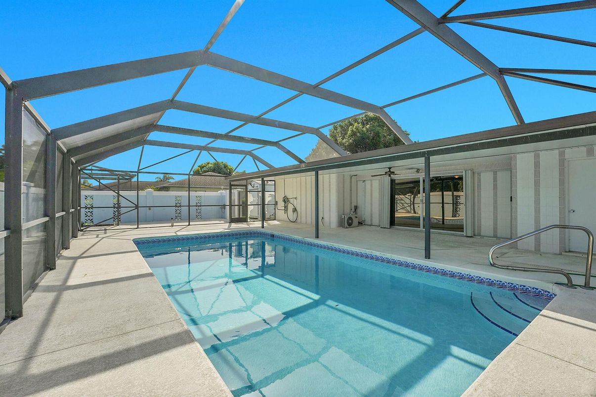 Glass Ceilings, Interior, Pool, Sun Room