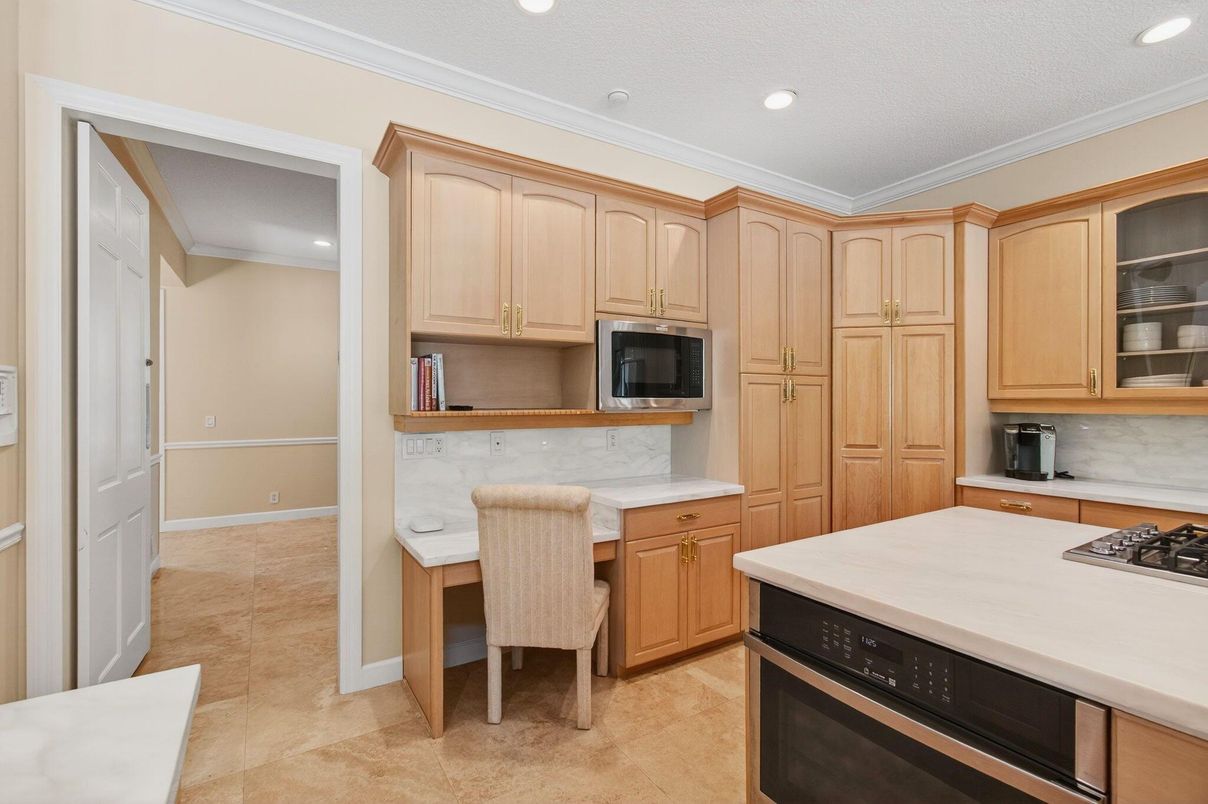 Interior, Kitchen, Recessed Lighting