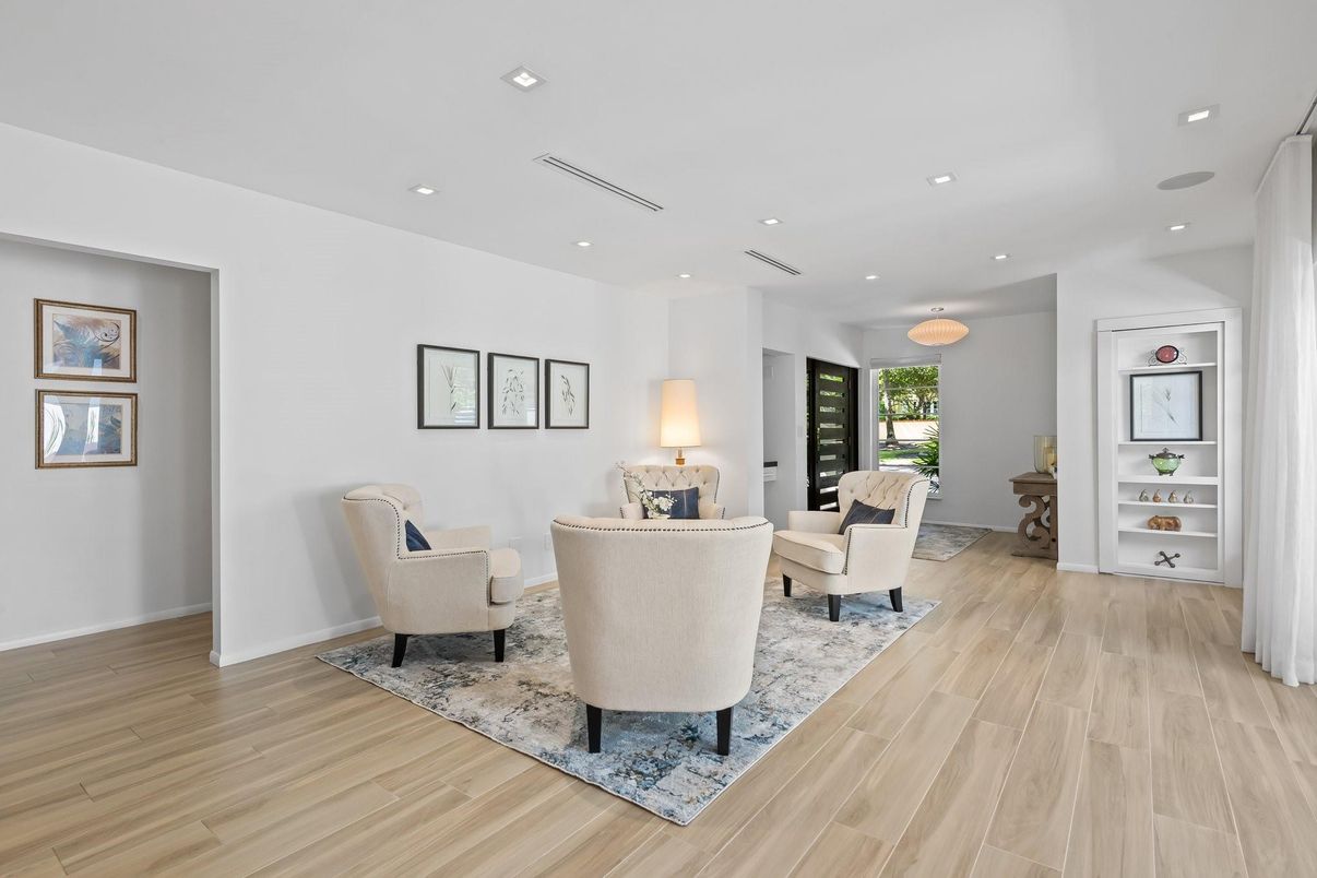 Interior, Living room, Recessed Lighting, Wood Texture Flooring