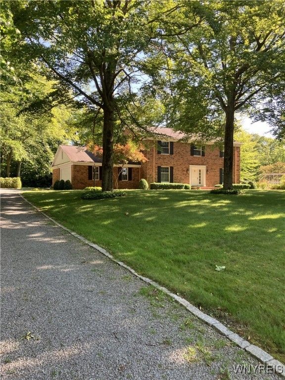 Backyard, Exterior, Facade, Brick Facade, Georgian