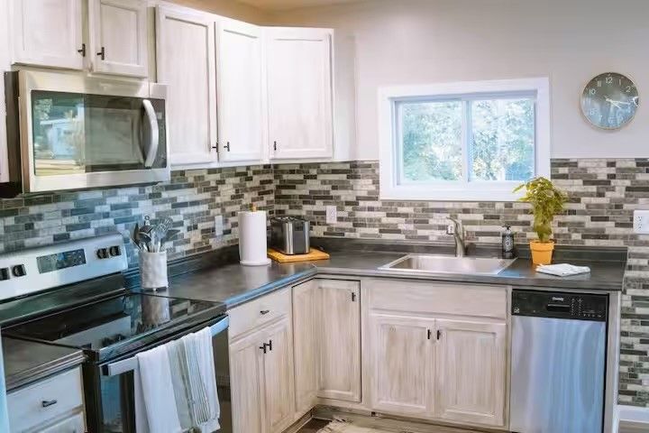 Interior, Kitchen, Stainless Steel Appliances