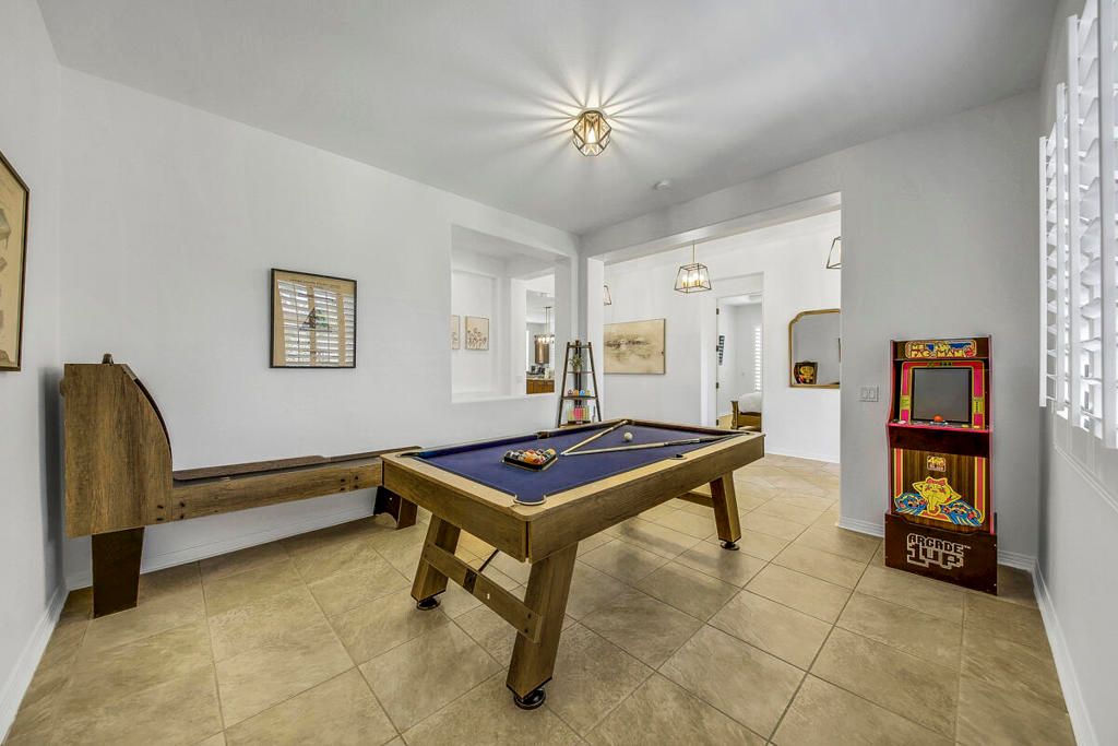 Billiard Table, Game Room, Interior, Pendant Lights