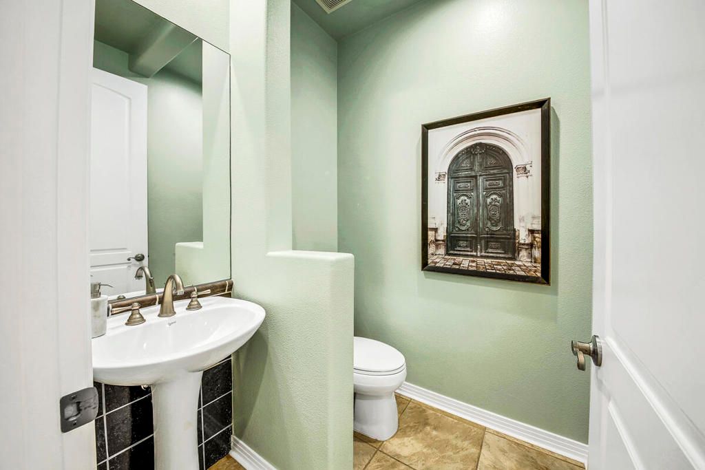 Bathroom, Interior