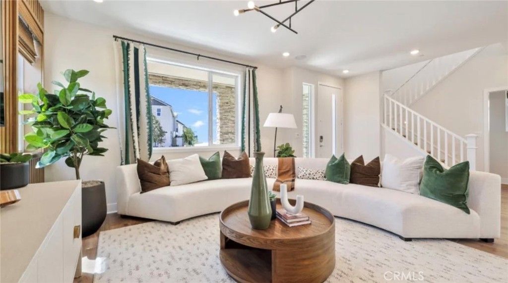 Interior, Living room, Pendant Lights, Recessed Lighting, Wood Texture Flooring