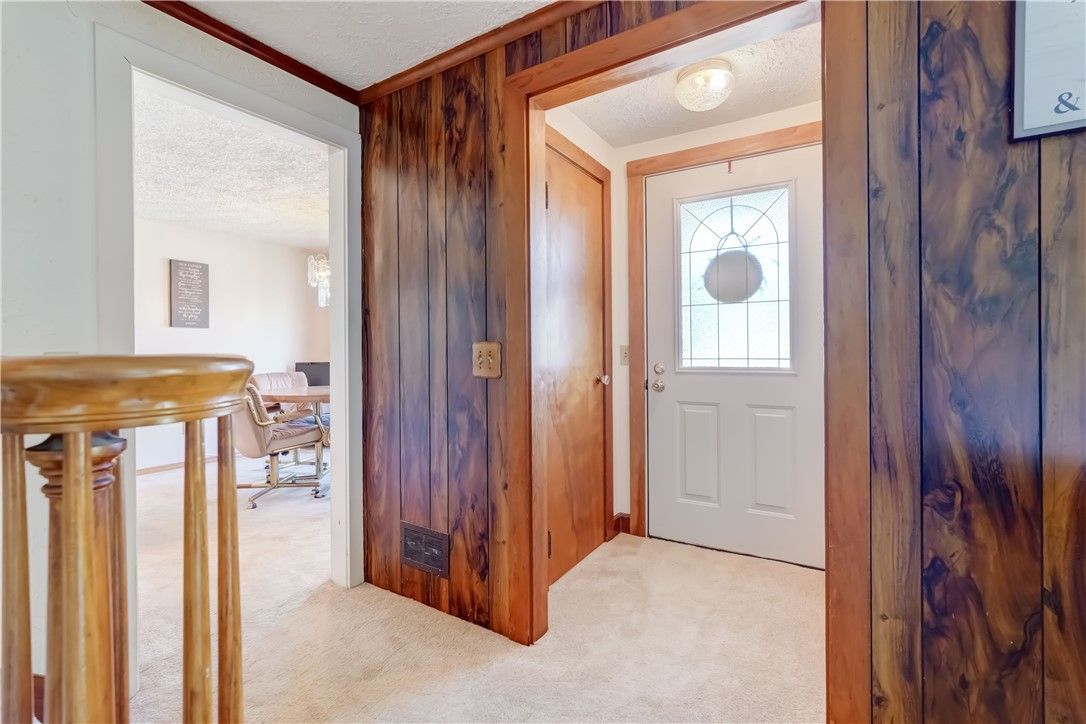 Interior, Wooden Walls