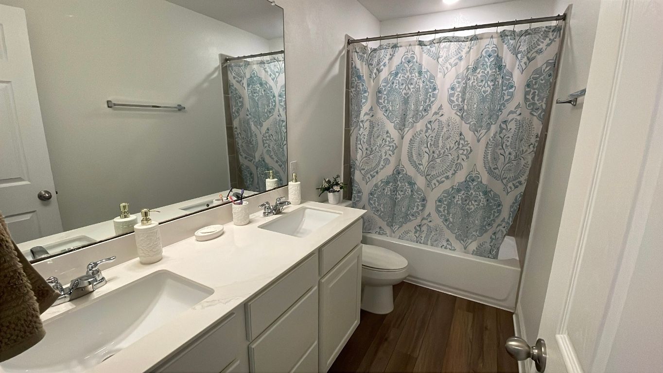 Bathroom, Dual Sink Vanities, Interior, Wood Texture Flooring
