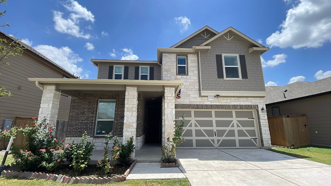 Attached, Exterior, Facade, Brick Facade, American Craftsman