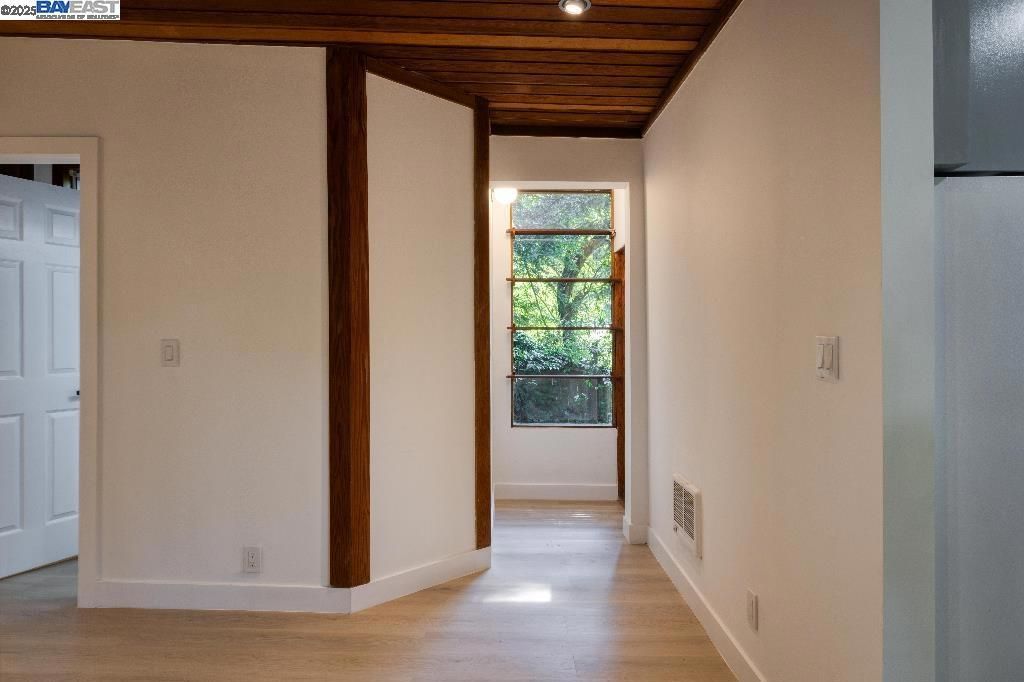 Interior, Recessed Lighting, Wooden Beams, Wooden Ceilings, Wood Texture Flooring
