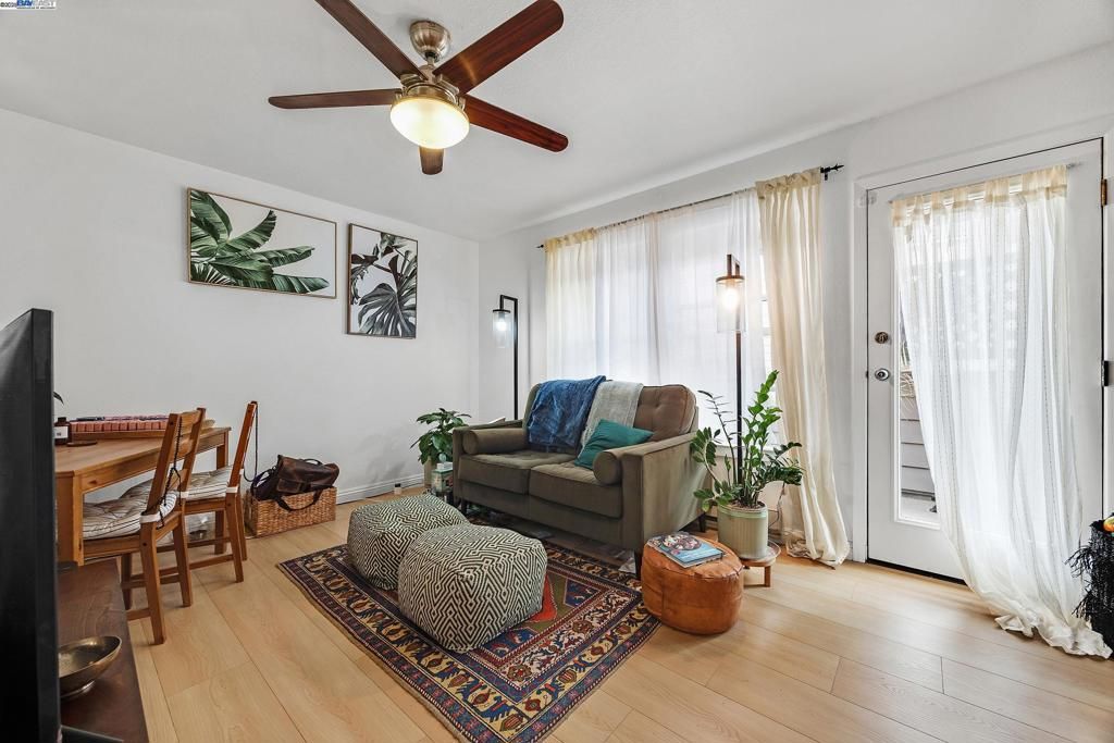 Dining room, Interior, Living room, Wood Texture Flooring