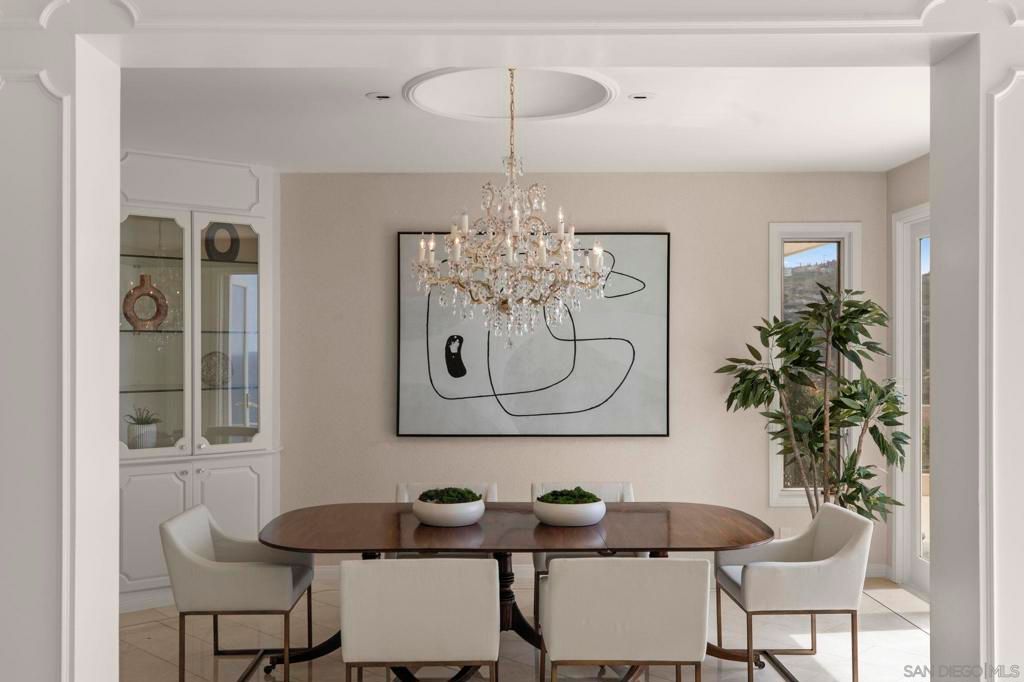 Chandelier, Dining room, Interior
