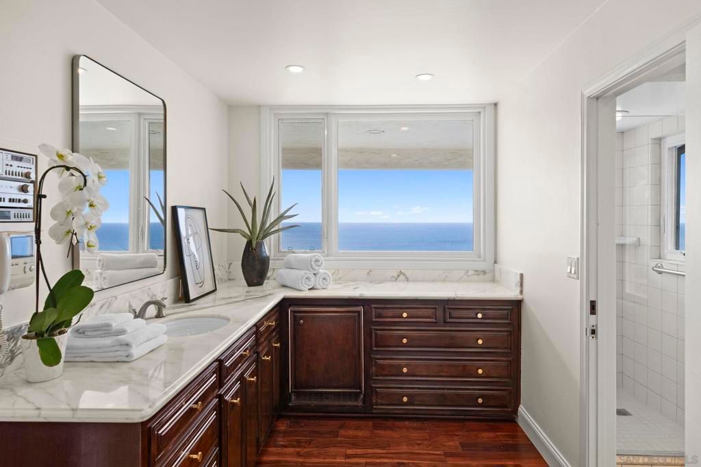 Bathroom, Interior, Recessed Lighting, Water, Wood Texture Flooring