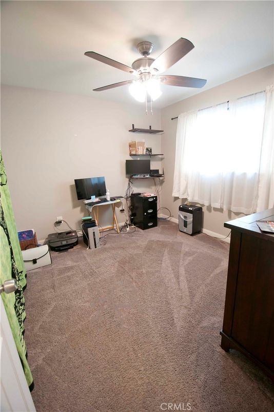 Home Office, Interior