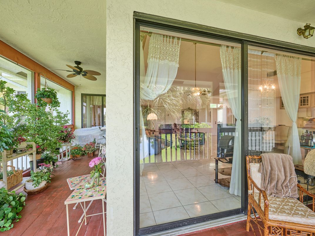 Dining room, Interior