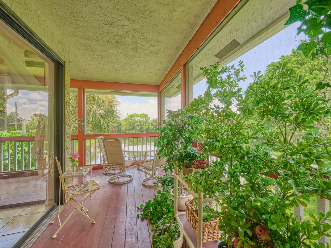 Interior, Sun Room, Wood Texture Flooring