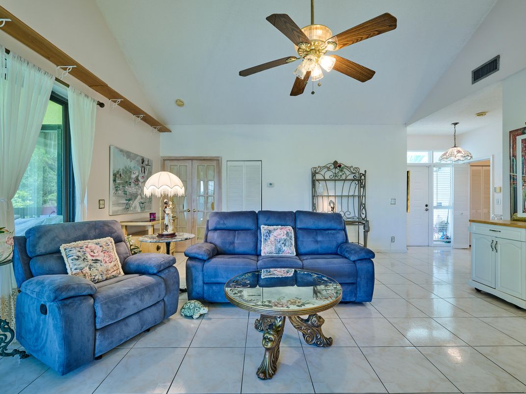 Interior, Living room, Pendant Lights