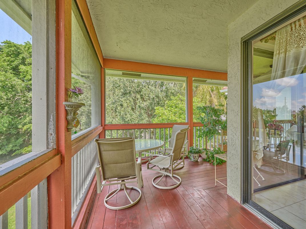 Interior, Sun Room, Wood Texture Flooring
