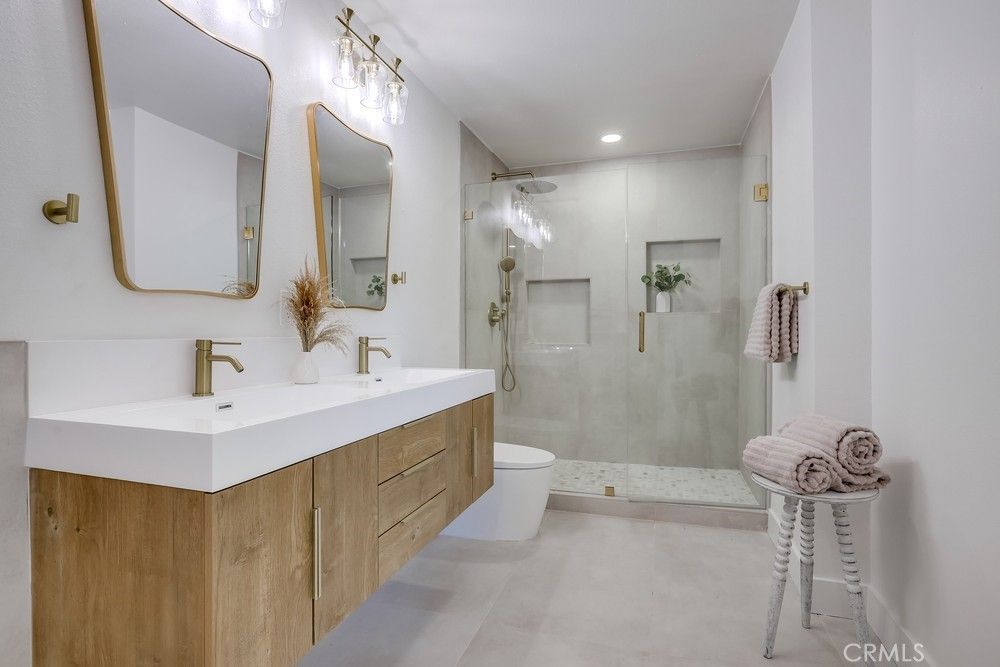 Bathroom, Dual Sink Vanities, Glass Shower, Interior, Recessed Lighting