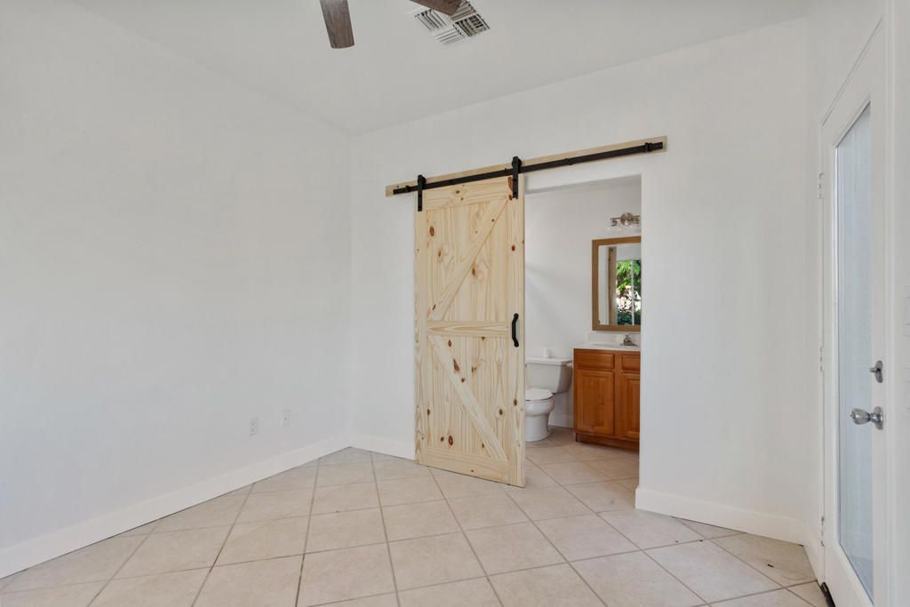 Bathroom, Empty room, Interior