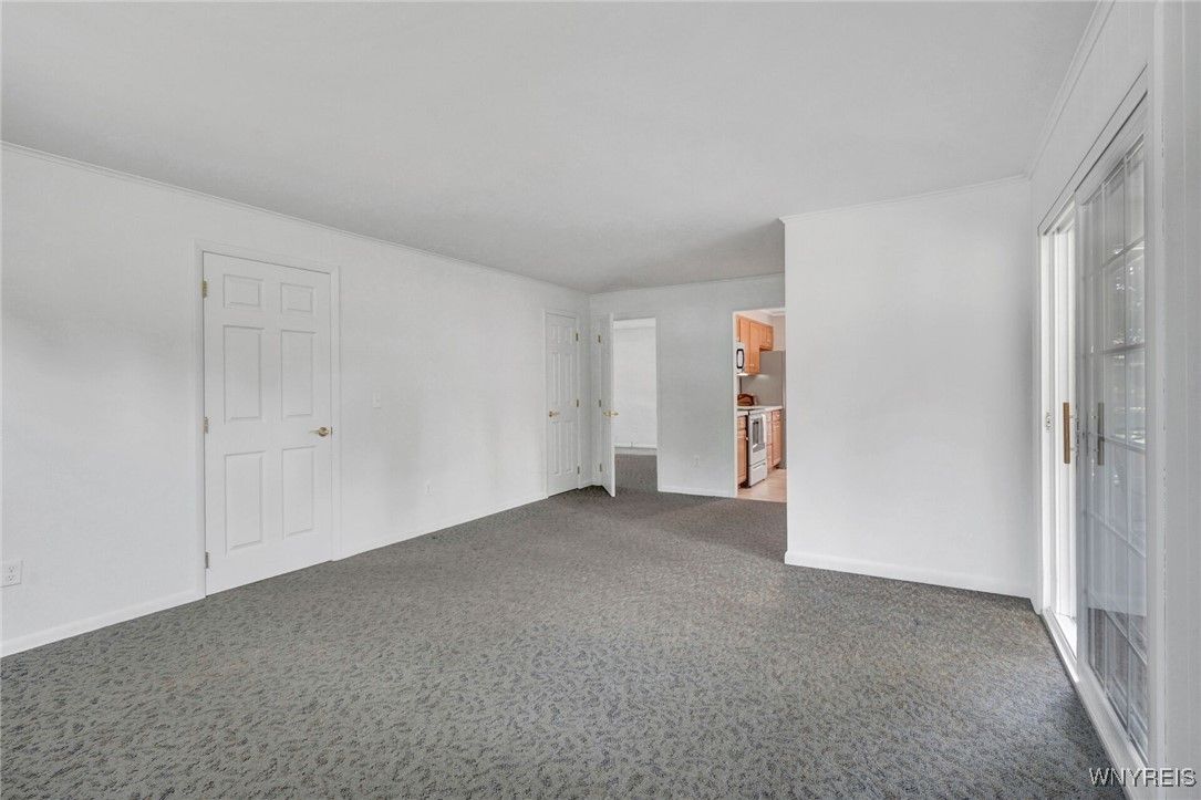 Empty room, Interior, Kitchen