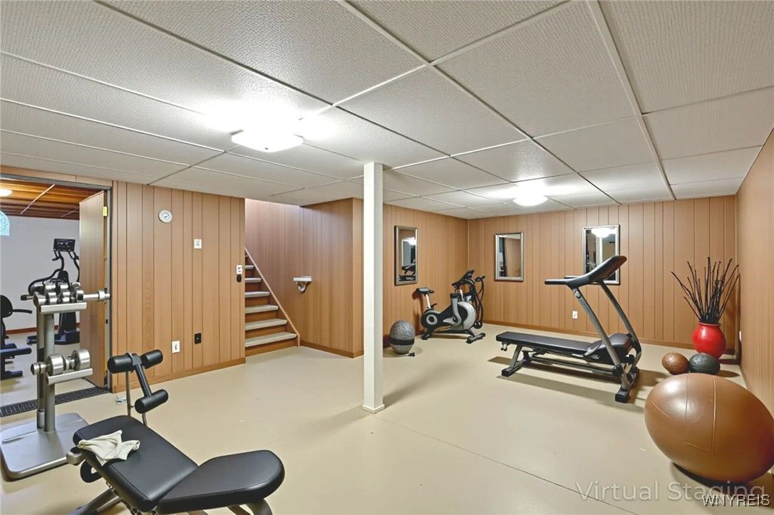 Fitness Equipment, Interior, Wooden Walls