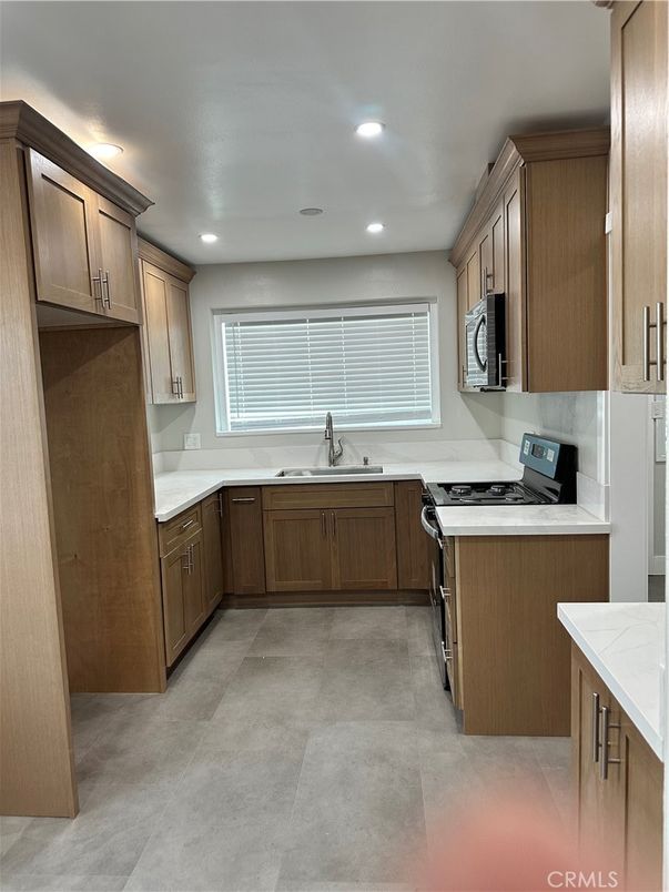 Interior, Kitchen, Recessed Lighting