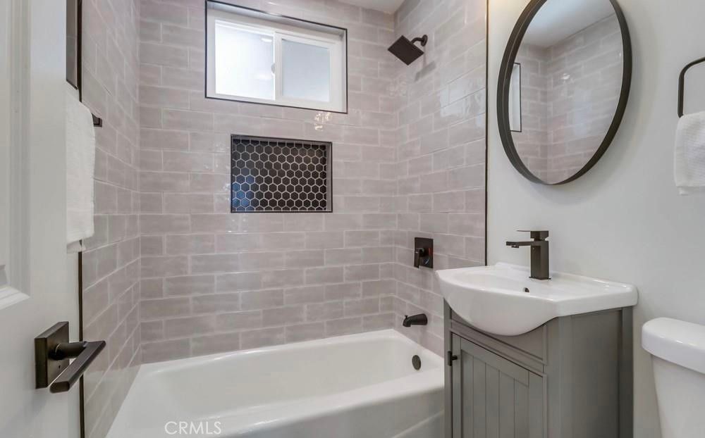 Bathroom, Interior, Stone Walls