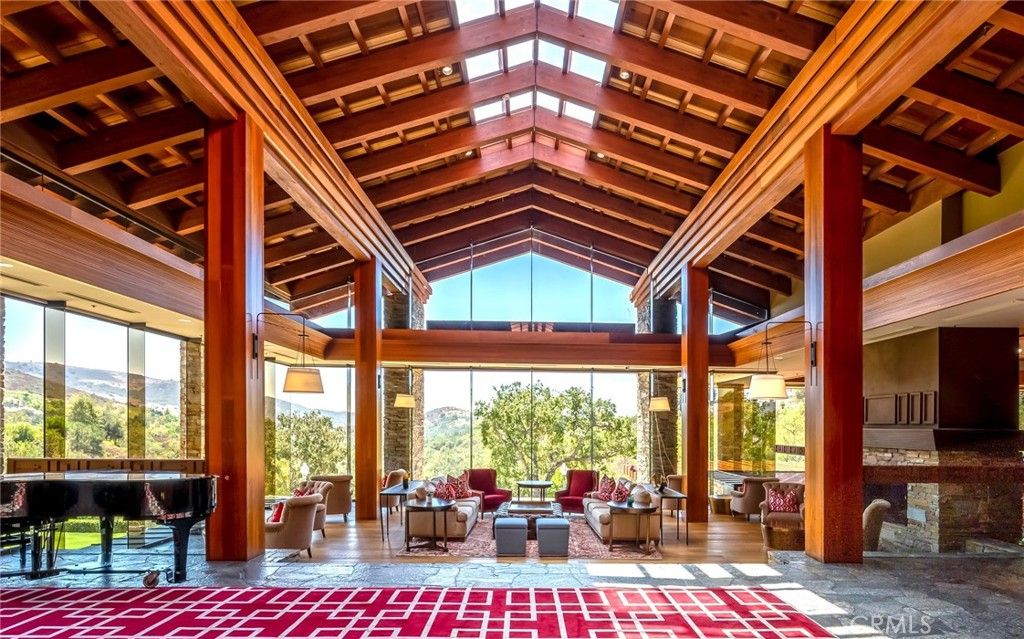 Interior, Piano, Wooden Beams, Wooden Ceilings