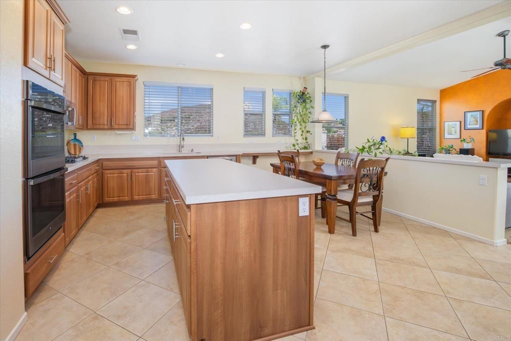 Dining room, Interior, Kitchen, Pendant Lights, Recessed Lighting