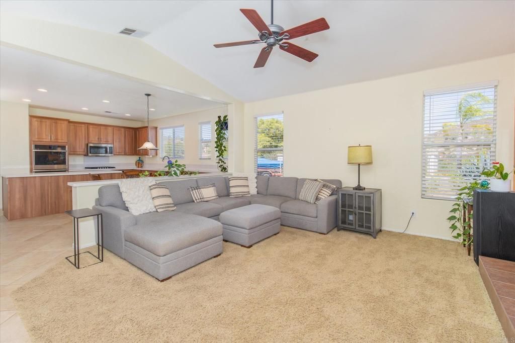 Interior, Kitchen, Living room, Pendant Lights, Recessed Lighting, Stainless Steel Appliances