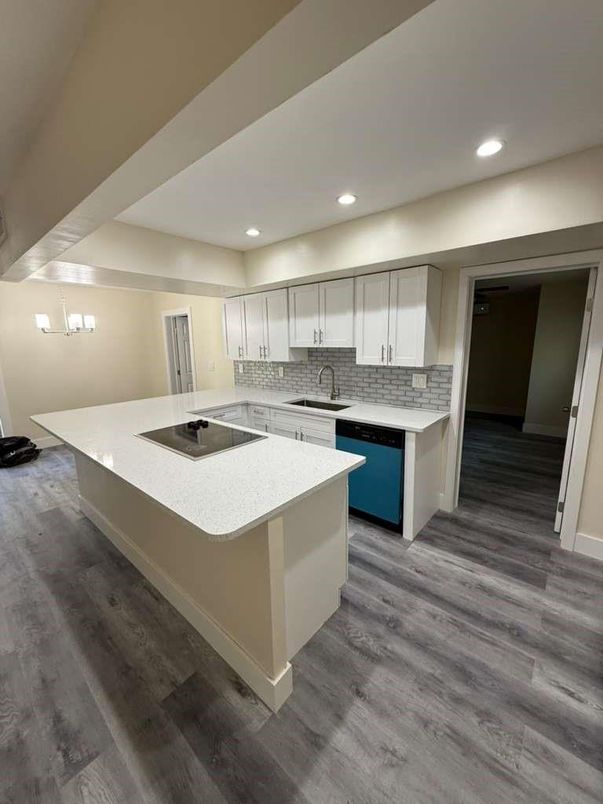 Interior, Kitchen, Recessed Lighting, Wood Texture Flooring