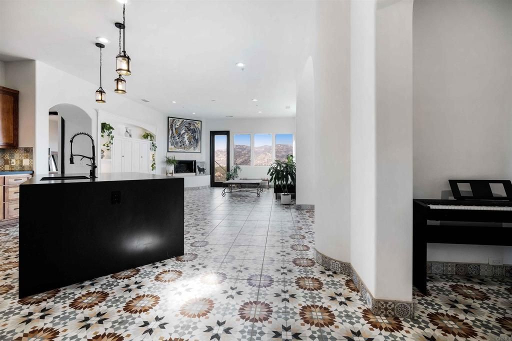 Interior, Pendant Lights, Recessed Lighting