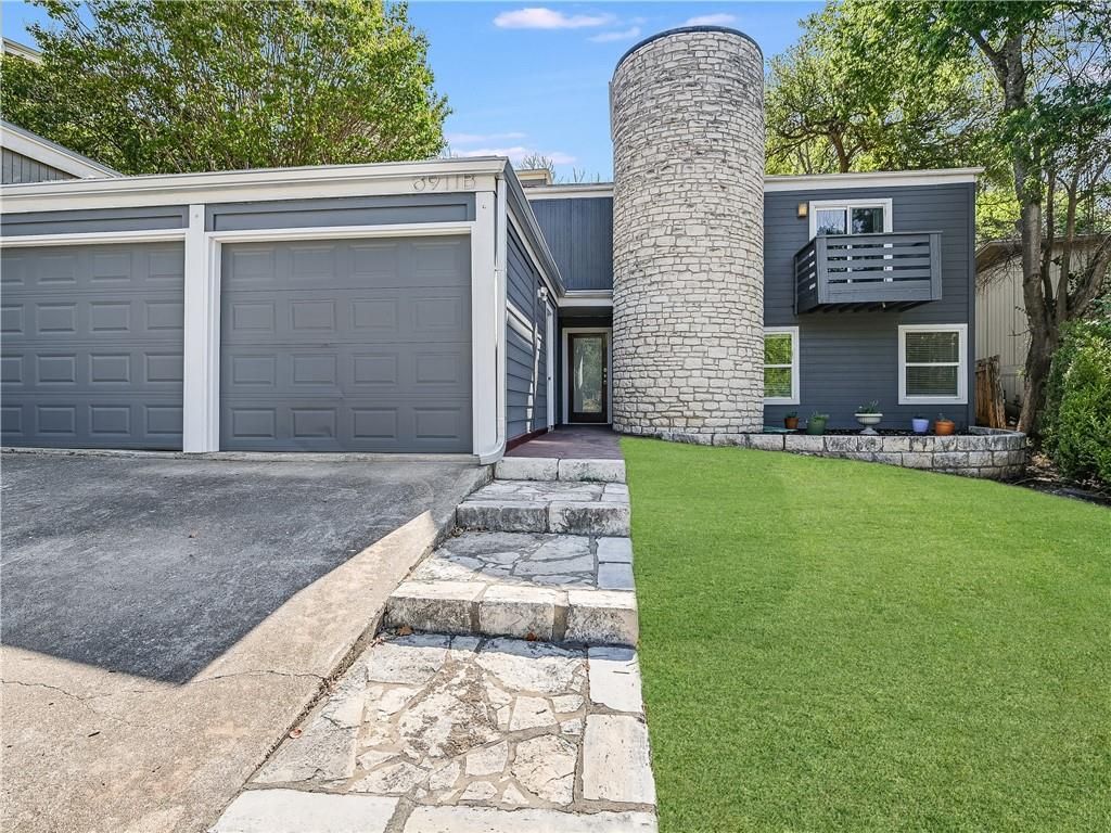 Detached Garage, Exterior