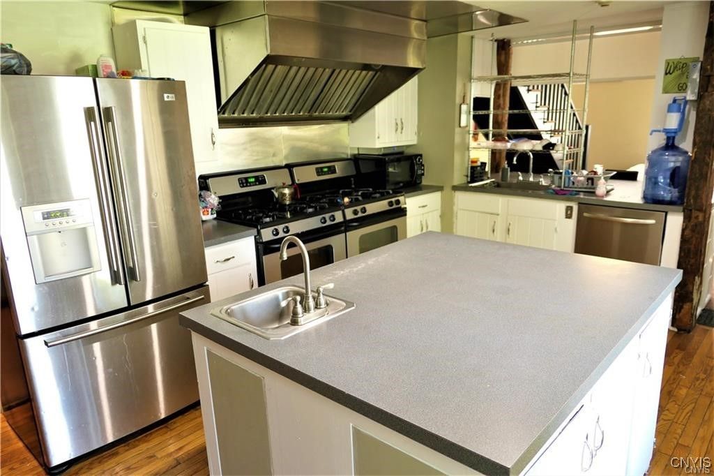 Interior, Kitchen, Stainless Steel Appliances, Wood Texture Flooring