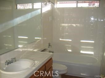 Bathroom, Interior, Tile Countertops
