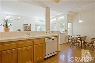 Dining room, Interior, Kitchen, Pendant Lights, Wood Texture Flooring