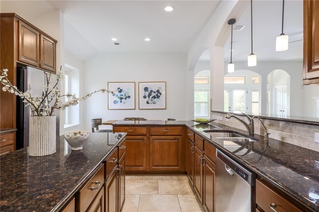 Interior, Kitchen, Pendant Lights, Recessed Lighting