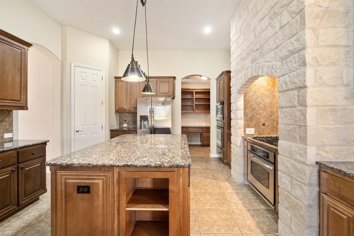 Interior, Kitchen, Pendant Lights, Recessed Lighting, Stainless Steel Appliances