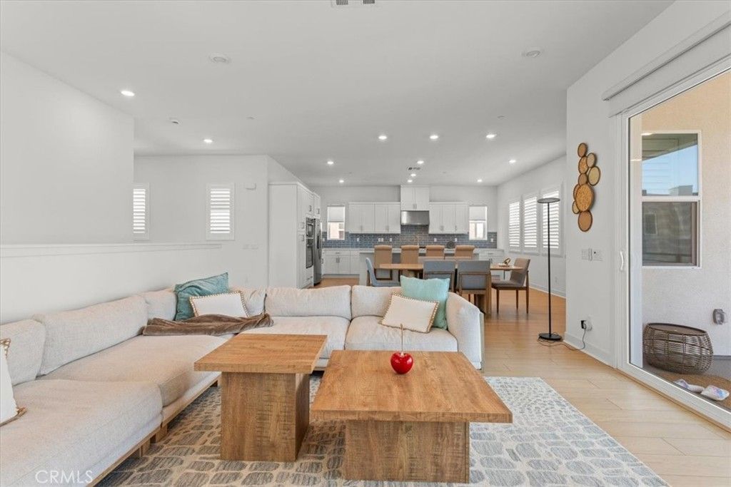Dining room, Interior, Kitchen, Living room, Recessed Lighting, Wood Texture Flooring