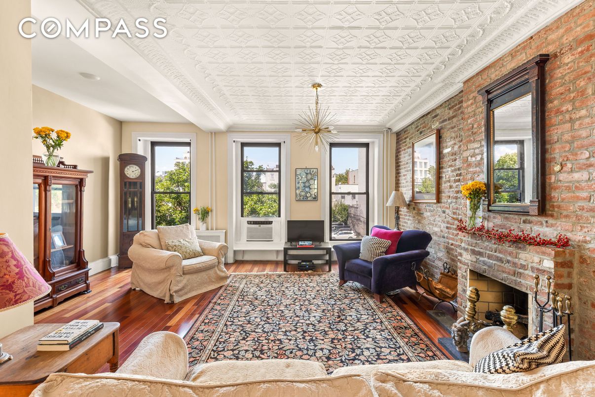 Fireplace, Interior, Living room, Pendant Lights, Stone Walls, Wood Texture Flooring