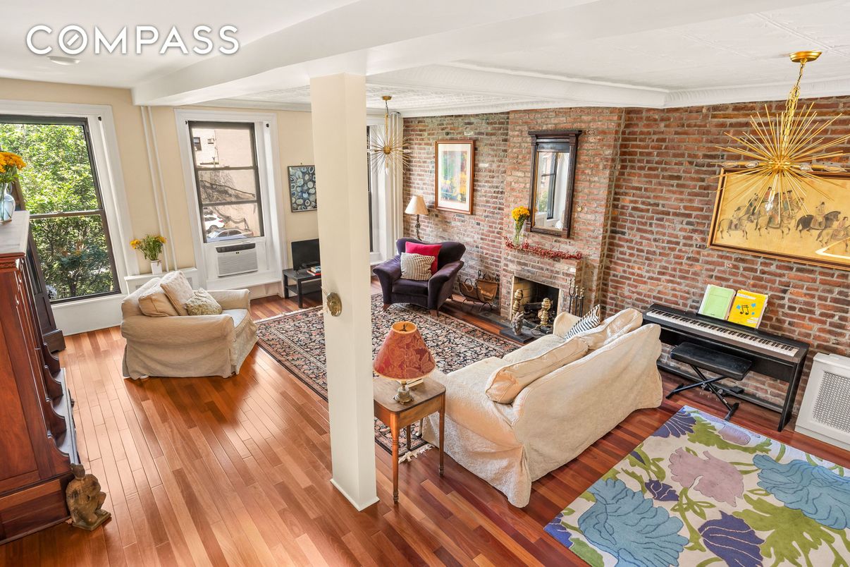 Fireplace, Interior, Living room, Pendant Lights, Stone Walls, Wood Texture Flooring