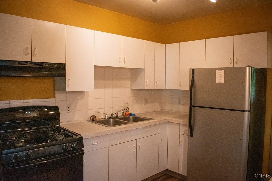 Interior, Kitchen, Tile Countertops