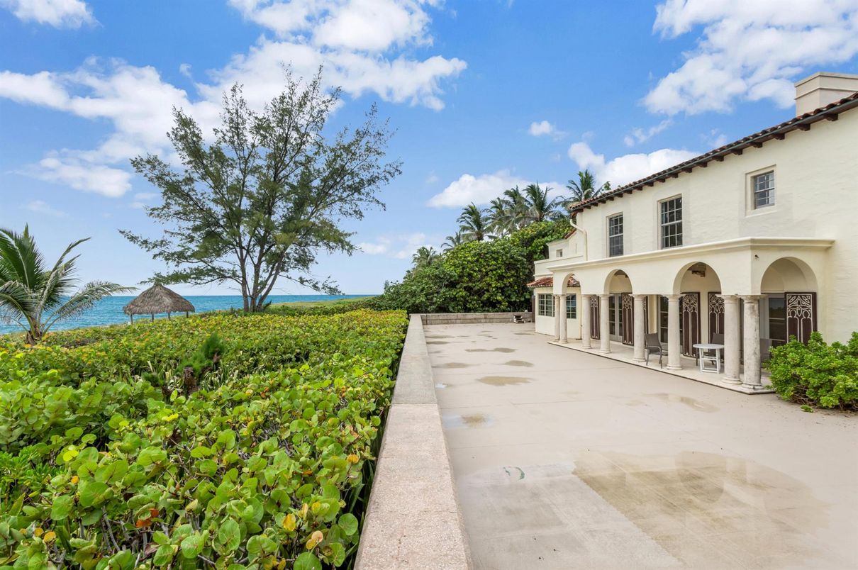 Backyard, Exterior, Water