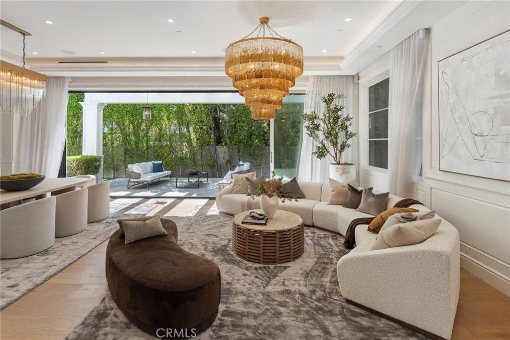 Chandelier, Interior, Living room, Recessed Lighting, Wood Texture Flooring