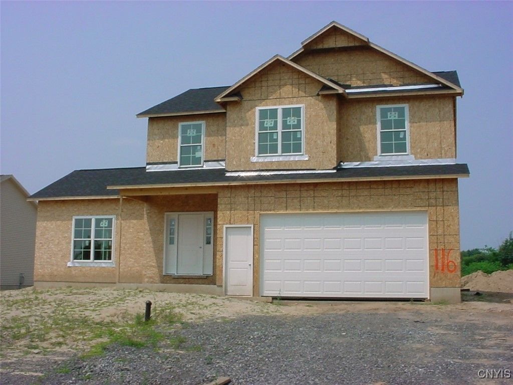 Attached, Exterior, Facade, Brick Traditional