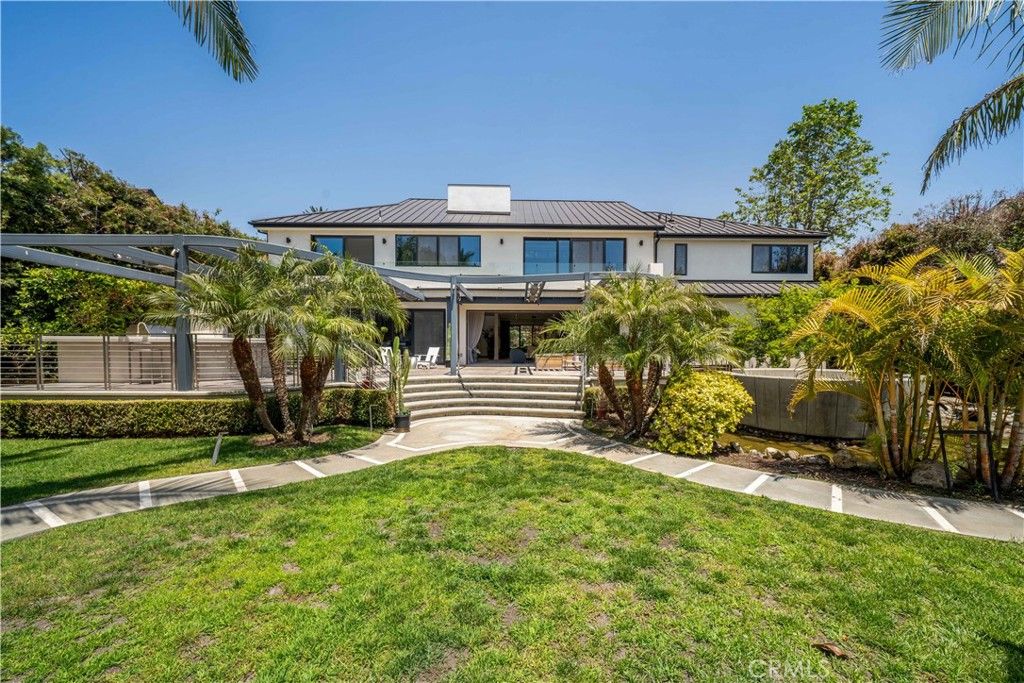 Backyard, Exterior, Facade, Solar Panels, Mediterranean