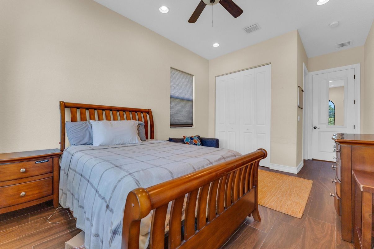 Bedroom, Interior, Recessed Lighting, Wood Texture Flooring
